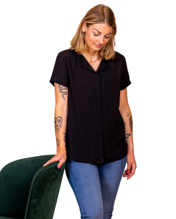 Steenholt Clara Dame Kortærmet Bluse Jet Black